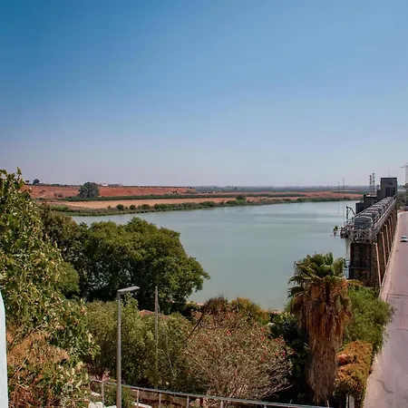 بيت للعطل 2 Bedroom In